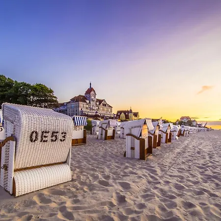 Meeresblick - Inklusive Saisonalem Privatem Strandkorb Apartament Kühlungsborn